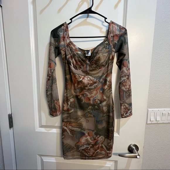 Windsor - Angel Mini Dress w/ mesh sleeves - Picture 1 of 6